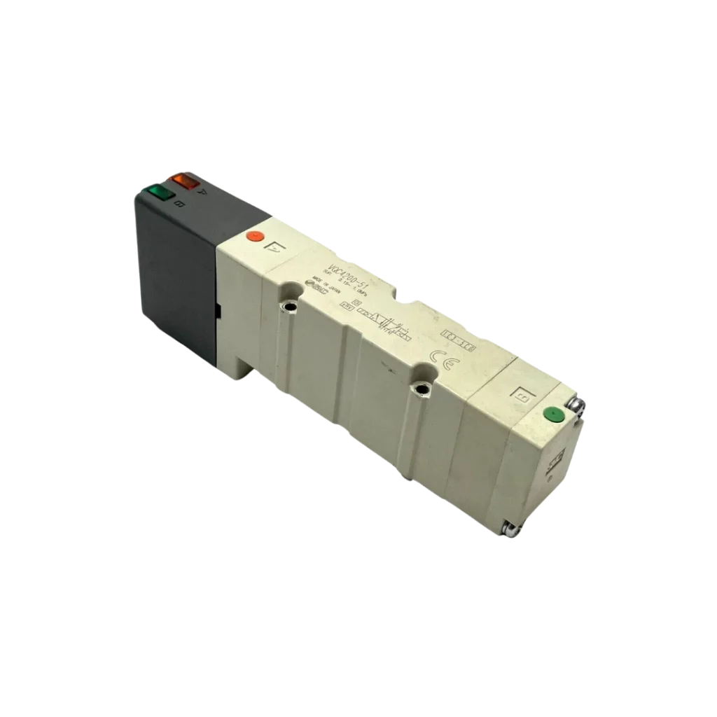 Imagen de la electroválvula VQC4000 de SMC para montaje en placa base con sistema enchufable.